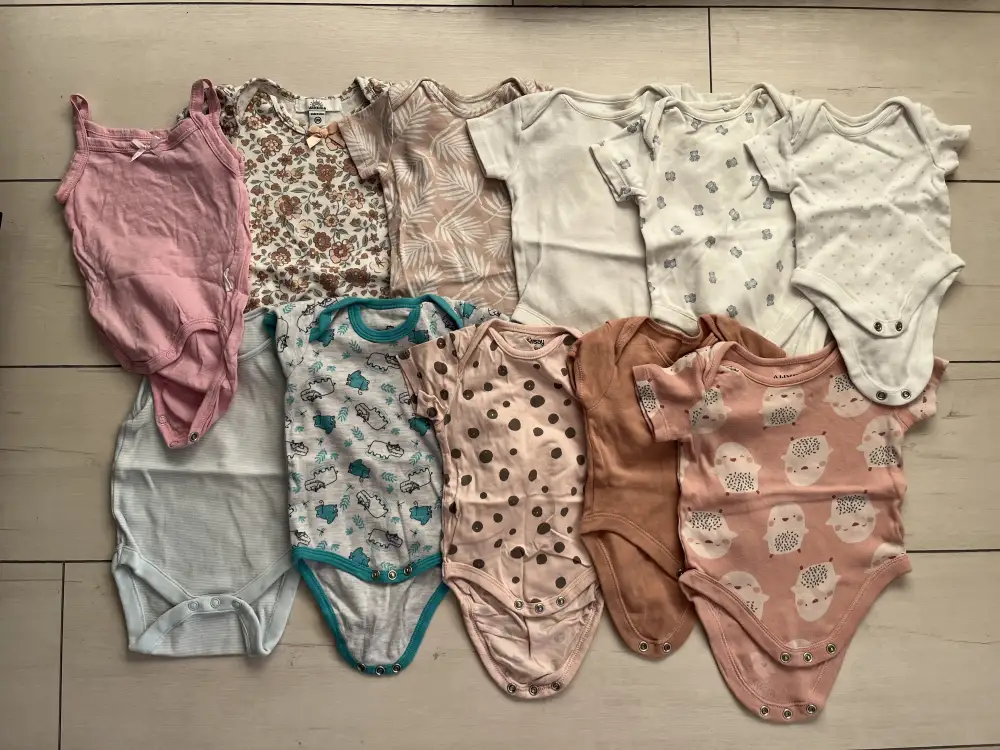 Лот бодиков 56-62-68