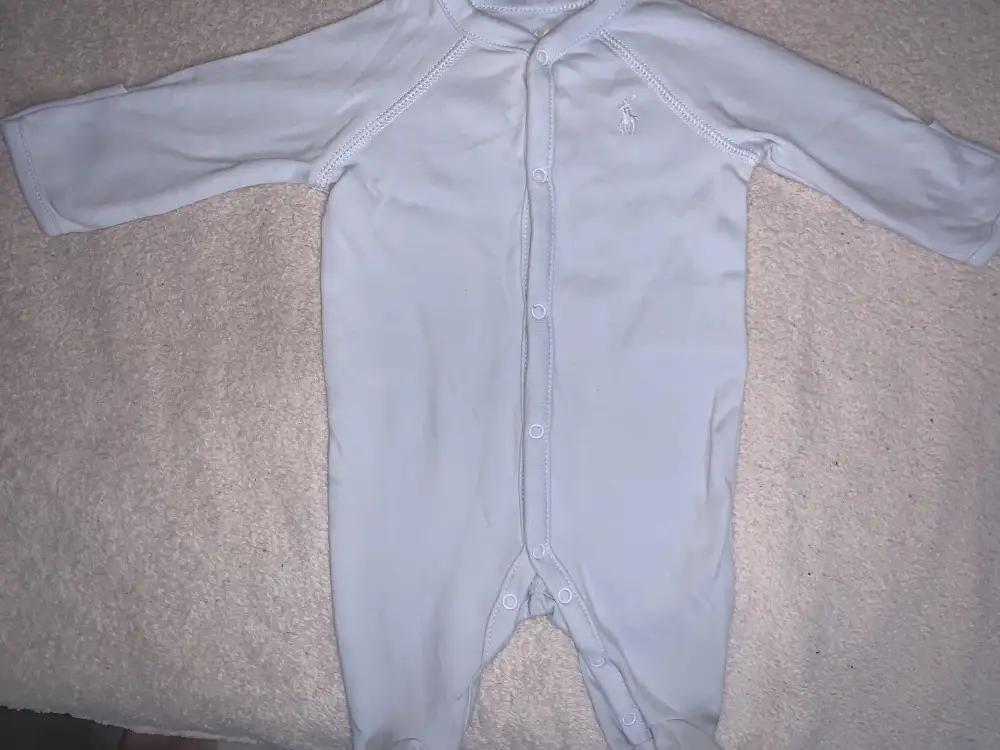 Комбинезон для новорождённого