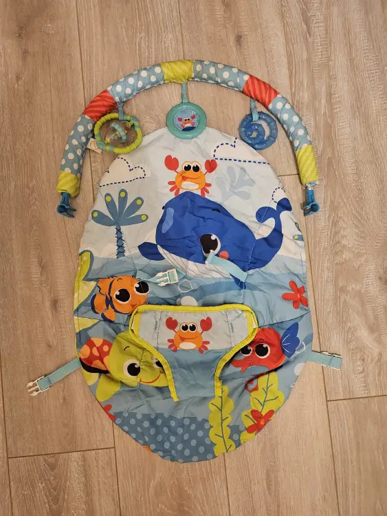 Шезлонг детский