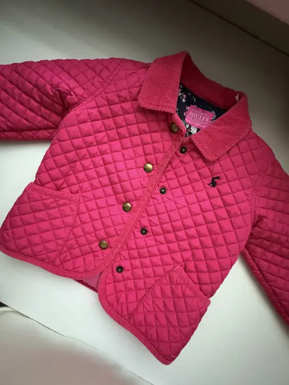 Куртка-ветровка