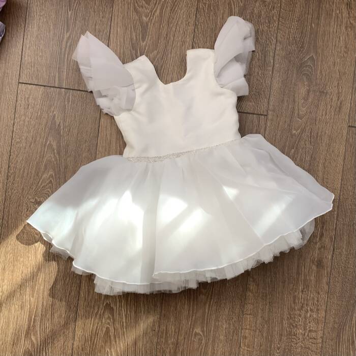 Платье нарядное 2-3 года