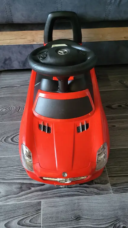 Машинка-каталка