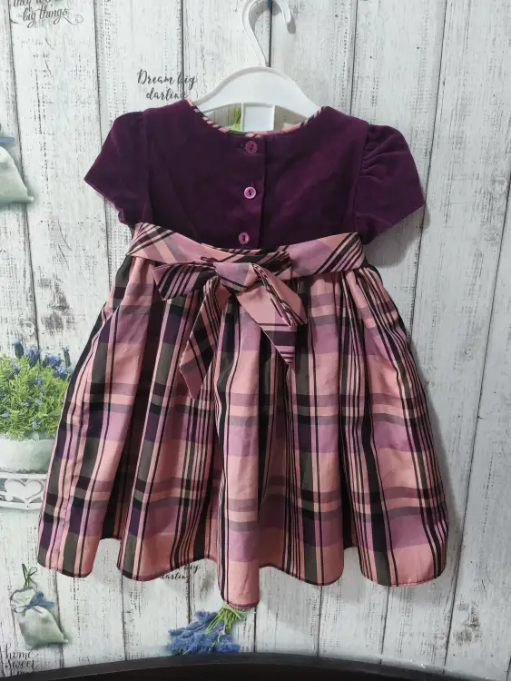 Платье нарядное 92см