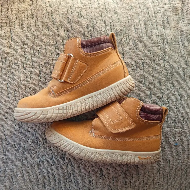 Ботинки деми 26 размер