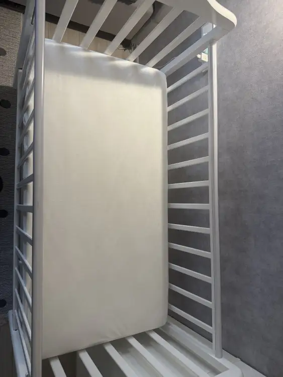 Кроватка детская