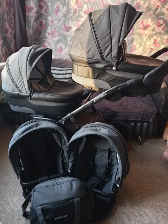 Коляска 2в1 для двойни