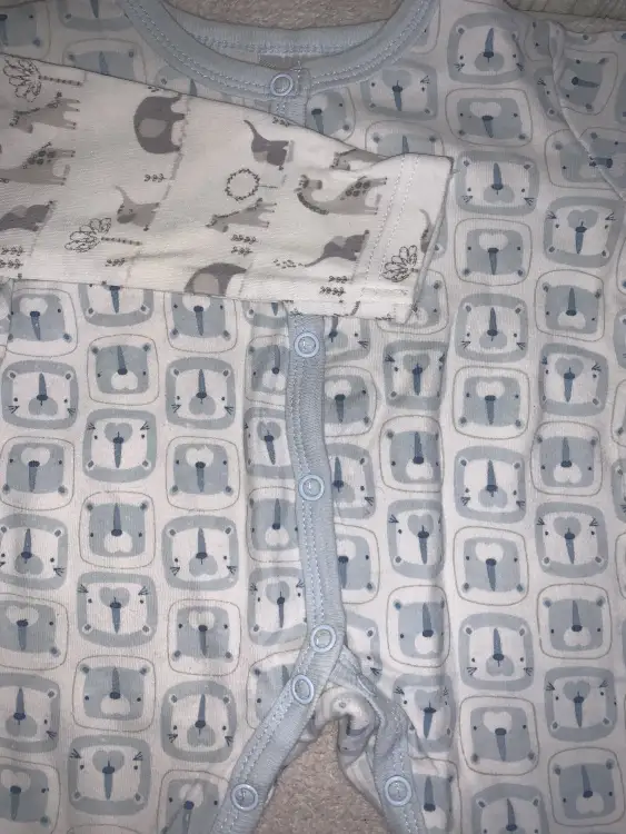 Лот комбинезонов для новорождённого