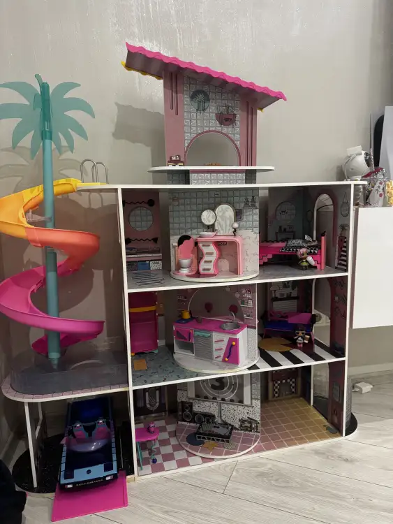 Дом LOL SURPRISE для кукол