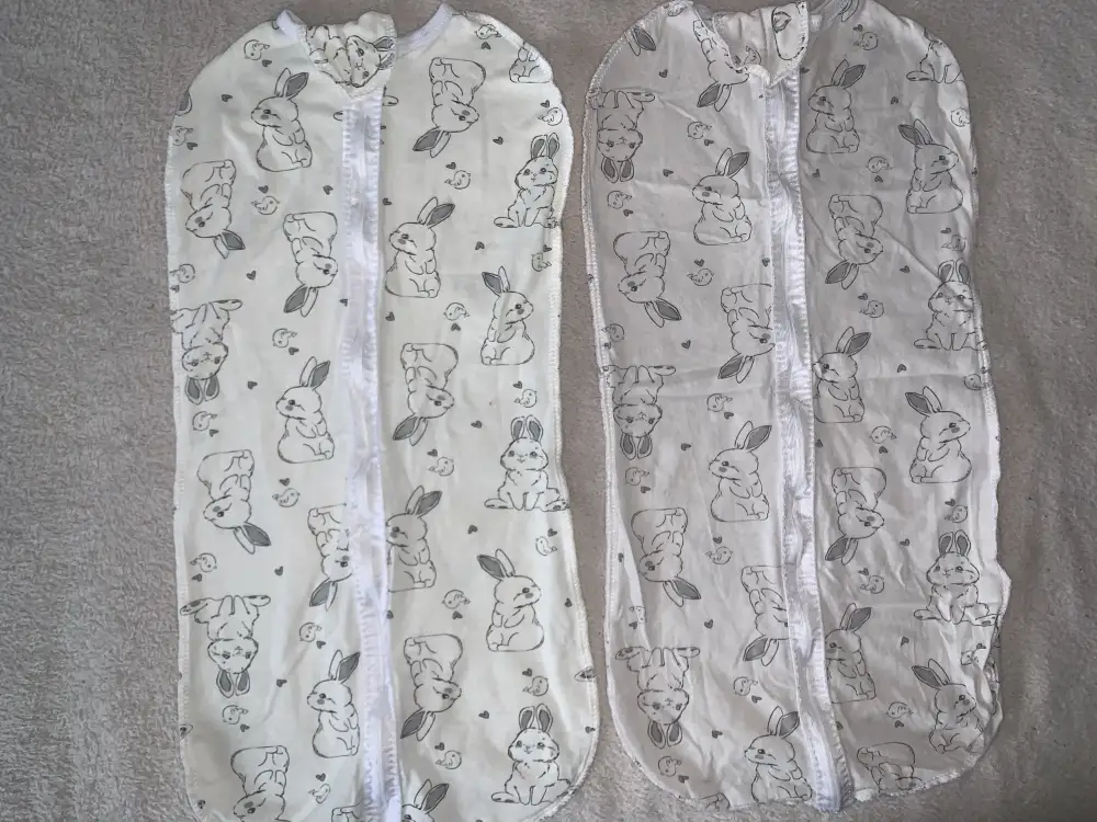 Пелёнка-конверт зайчики (2 штуки)