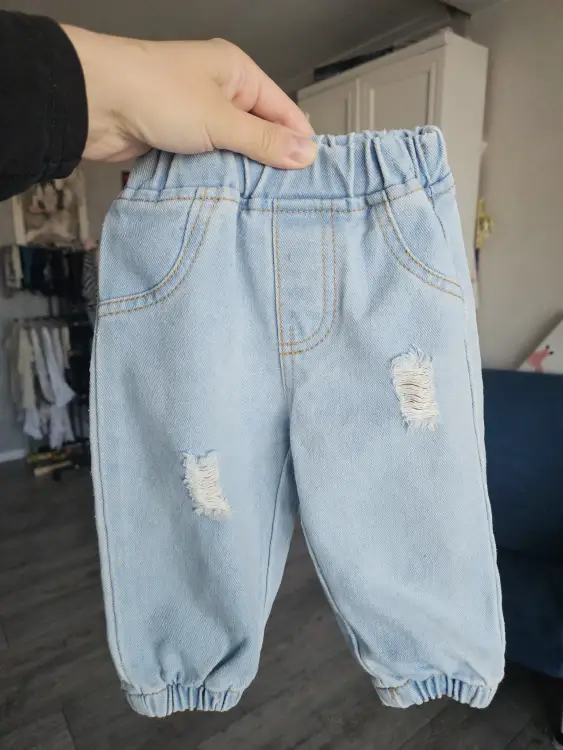 Лот джинсы на девочку 74