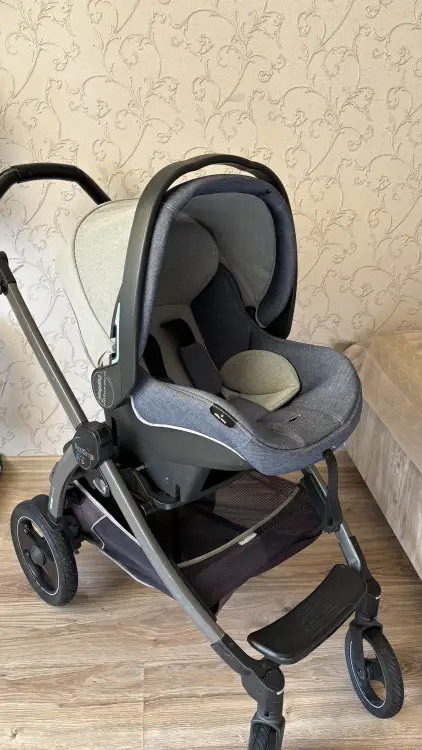 Коляска 3в1