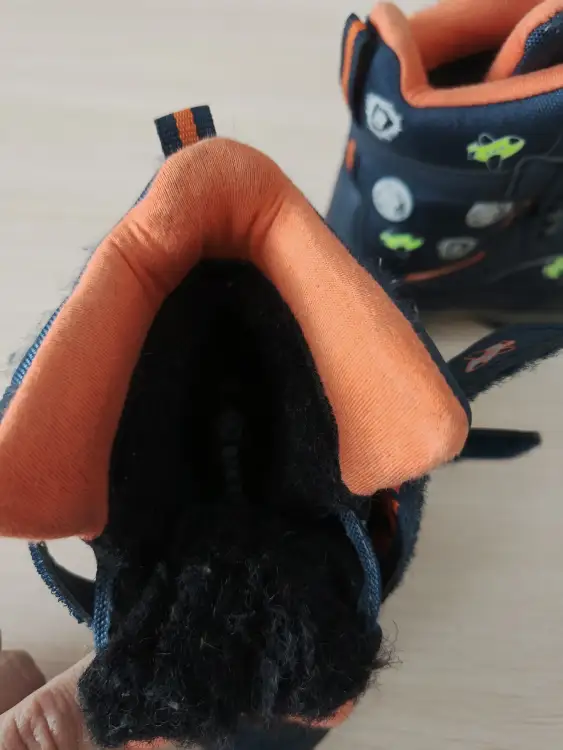 Зимние ботинки