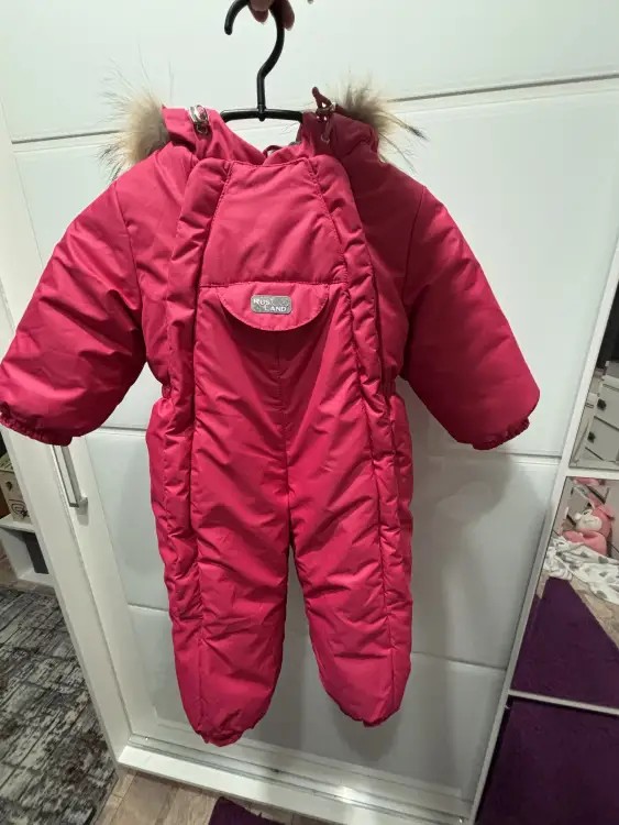Теплый зимний комбинезон для девочки