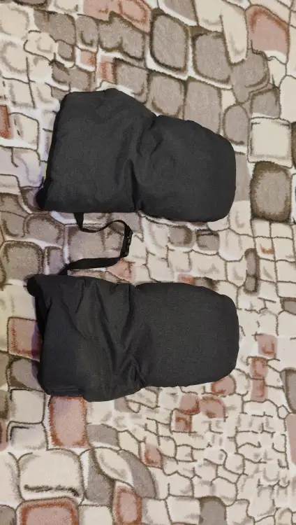 Варежки для рук на коляску,б/у совсем недолго,в идеальном состоянии