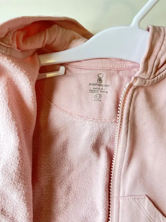 Костюм на весну 6-9 мес Mothercare