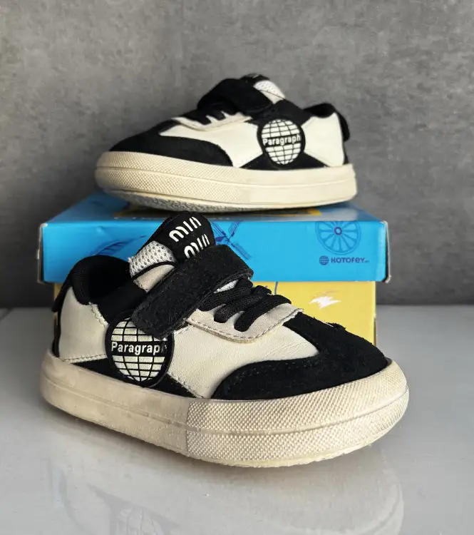 Кроссовки 24 размера