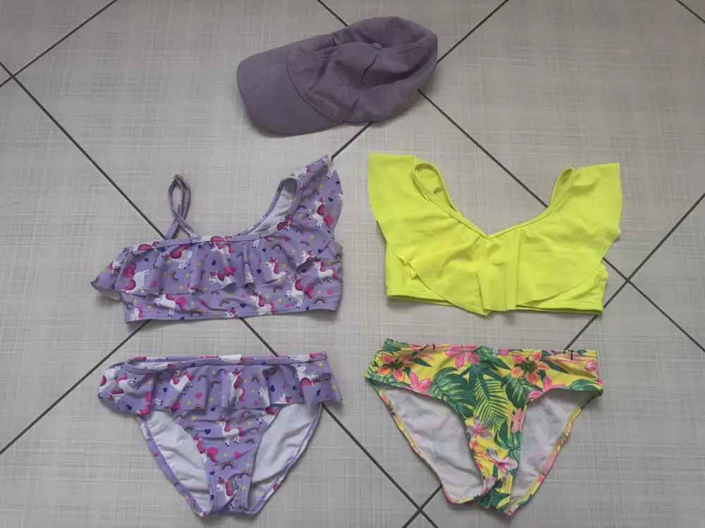 Купальник для девочки 134-140 рост