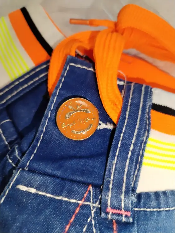 Джинсы новые для девочки на 1 год