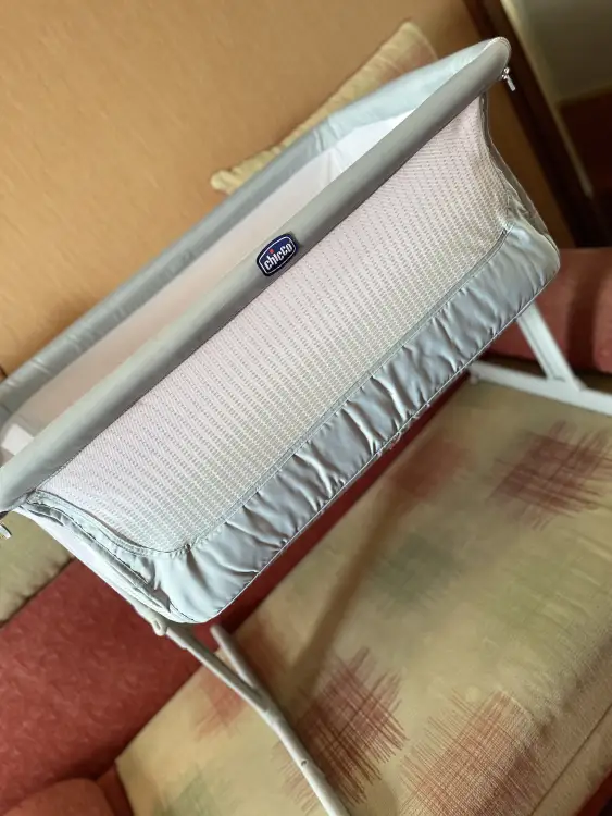 Приставная кроватка Chicco