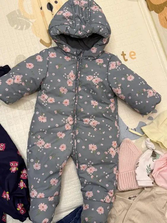 Лот одежды на девочку + горка для купания и термометр