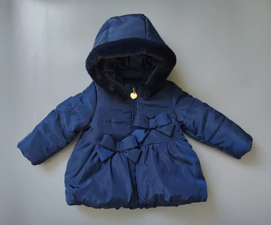 Курточка для девочки