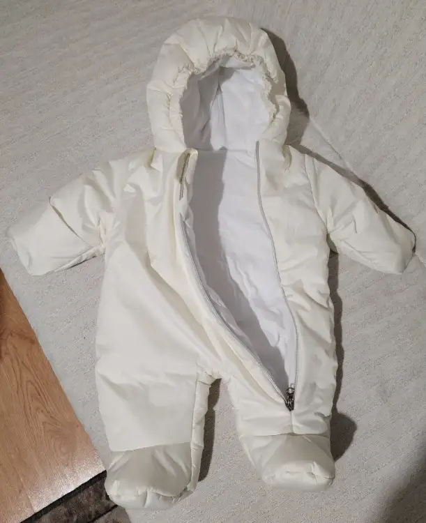 Комплект на выписку и для прогулок зимой