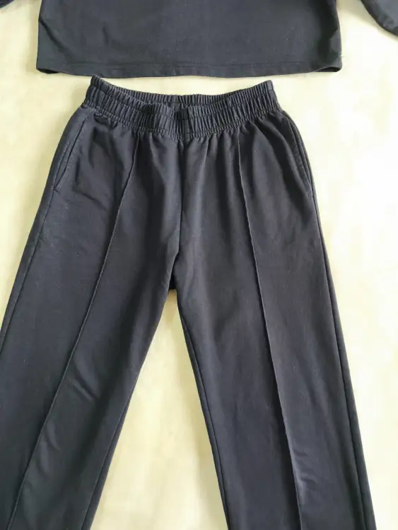 Костюм 146см