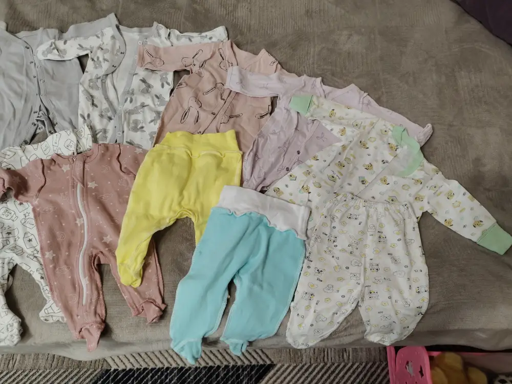 Лот одежды для новорождённого 50 размер