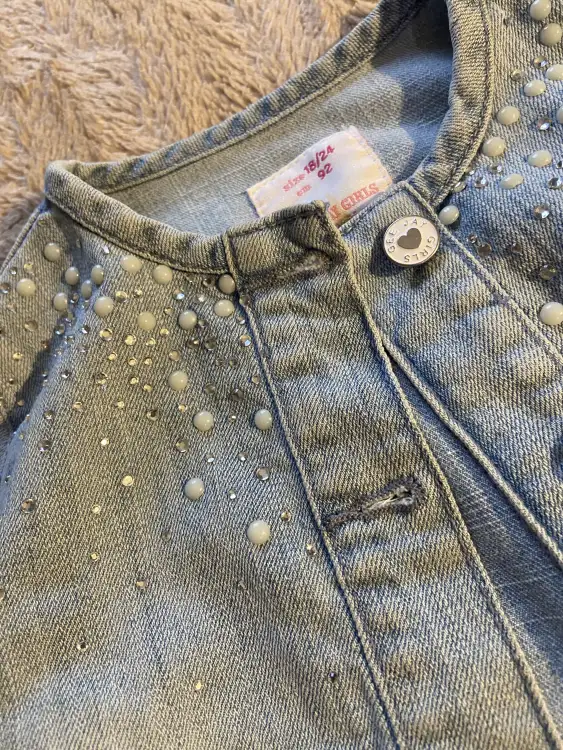 Джинсовая куртка на девочку. Gloria Jeans