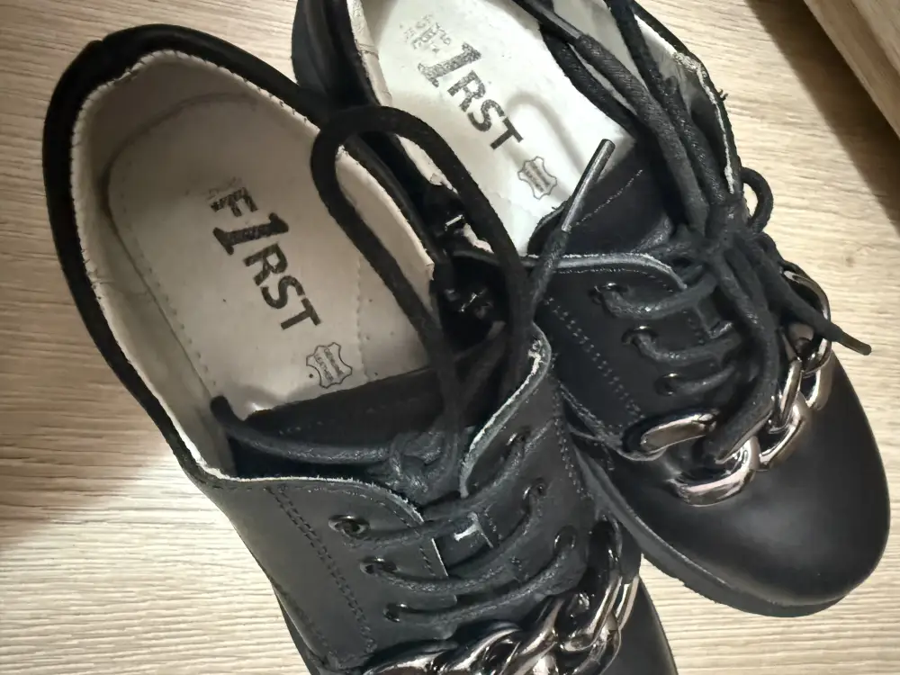 Лоферы туфли для девочки