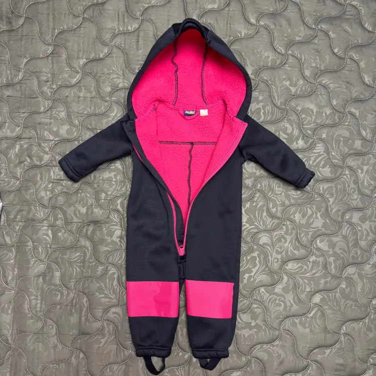 Теплый комбинезон для девочки 6-12 месяцев