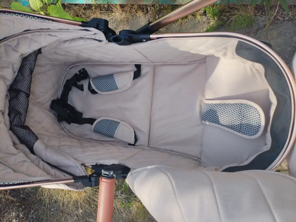 Коляска Luxmom