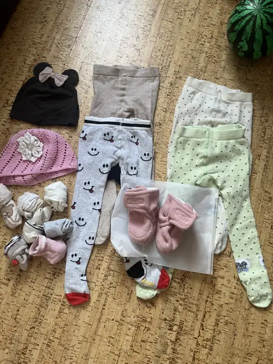Колготки пинетки шапочки р. 74-80