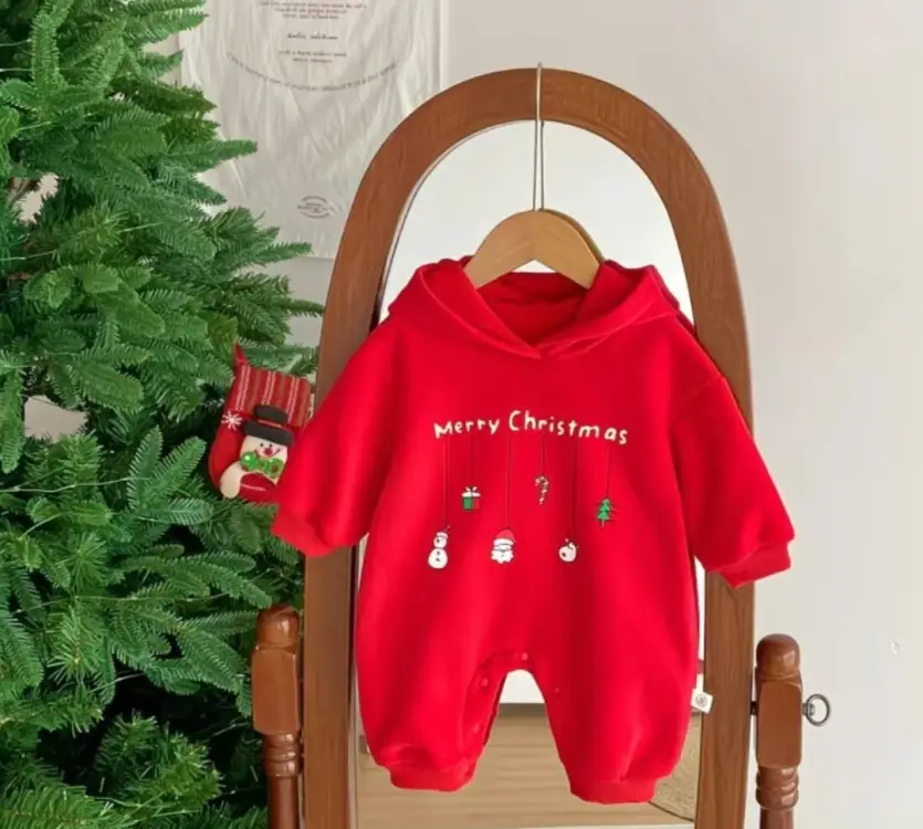 Новый детский комбинезон на флисе