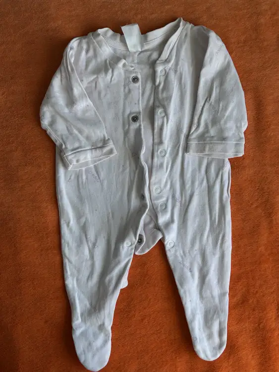 Вещи 0-3 мес даром