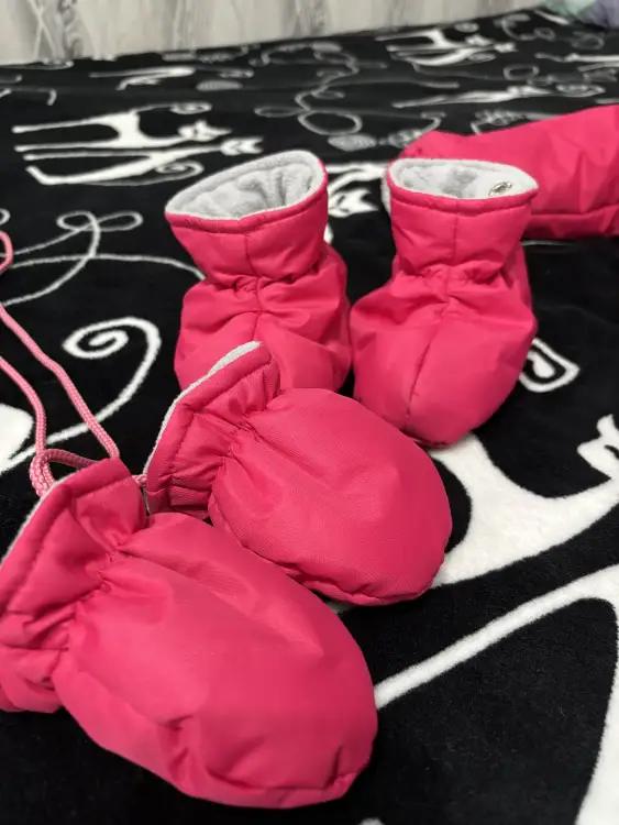 Теплый зимний комбинезон для девочки