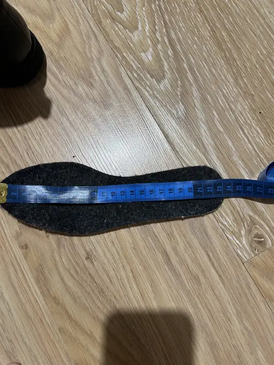 Полусапожки 36 размер на осень/весну на замке спереди