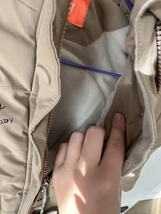 Куртка зимняя на девочку