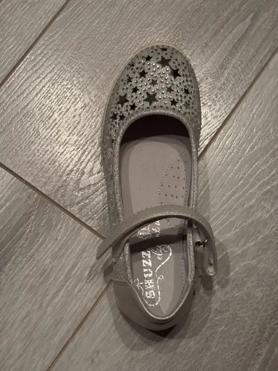 Новенькие туфельки