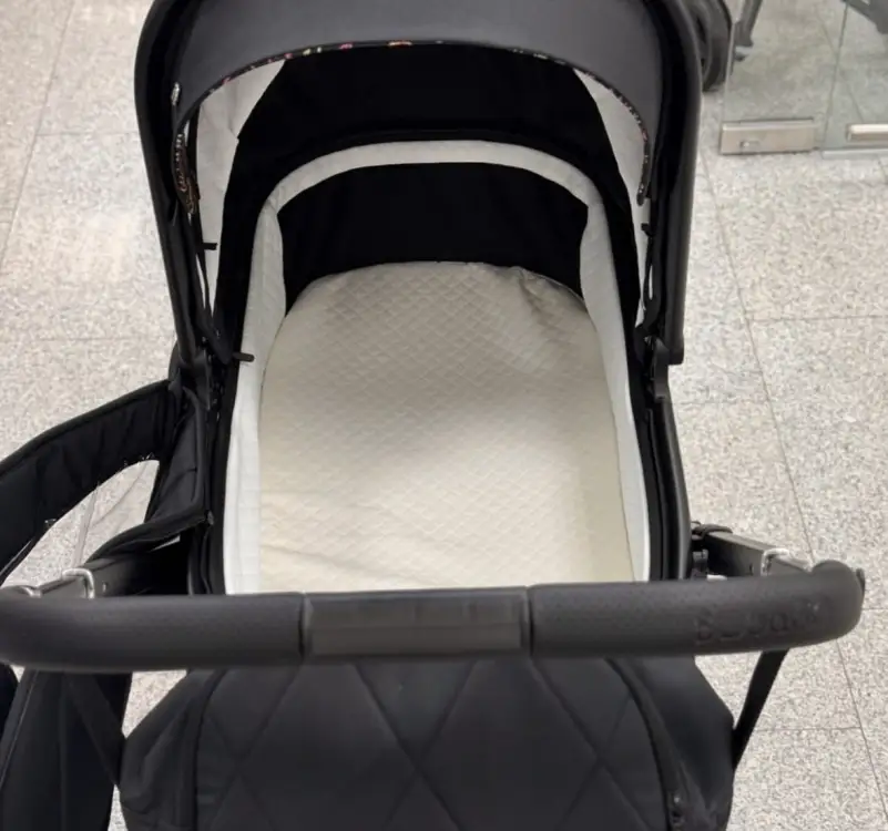 Коляска Bubago 2в1  в хорошем состоянии