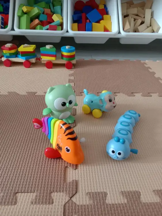 Детские  развивающие игрушки