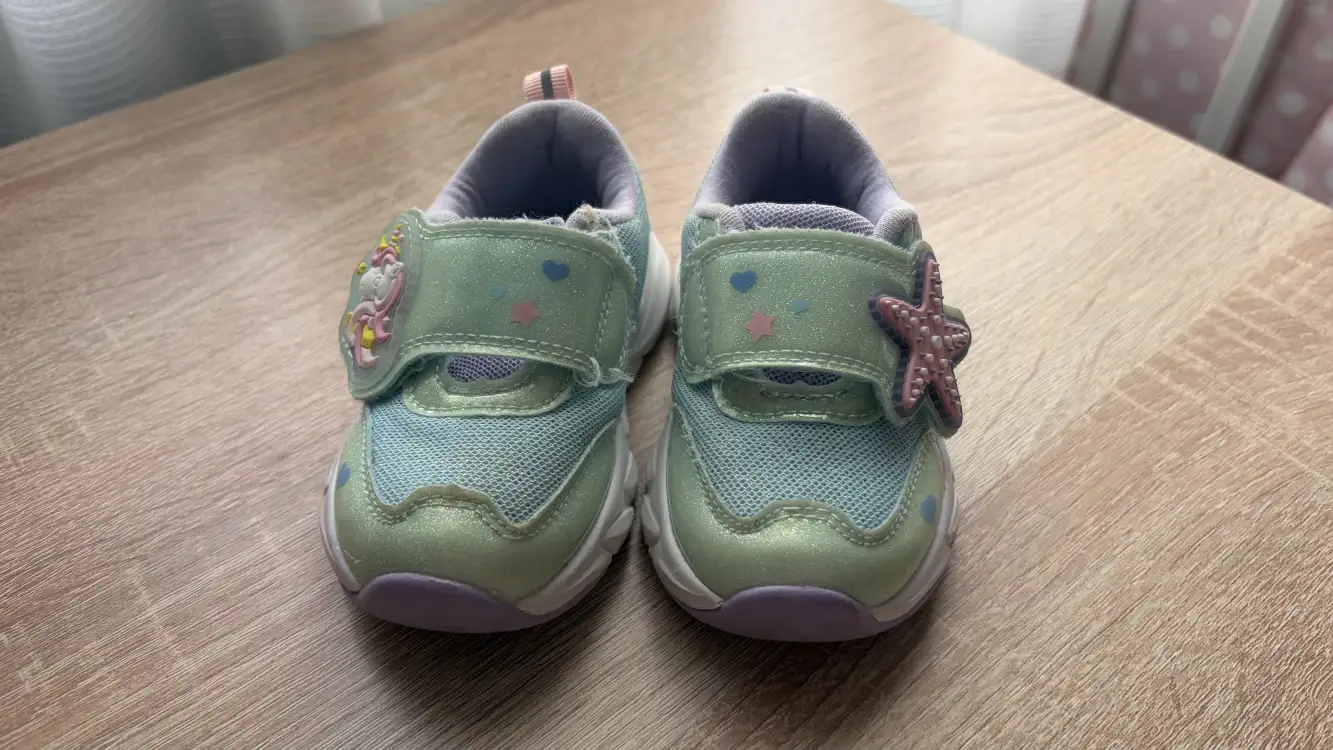 Кроссовки 13-13.5 см