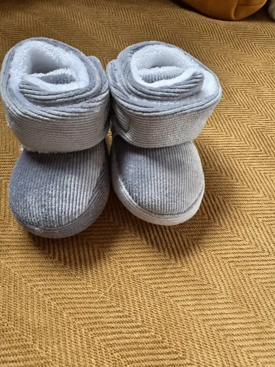 Детские пинетки теплые на липучках, 12см