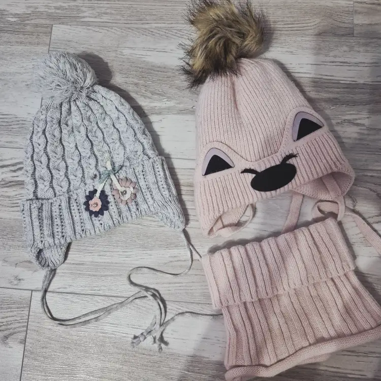 Комплект и шапочка лотом