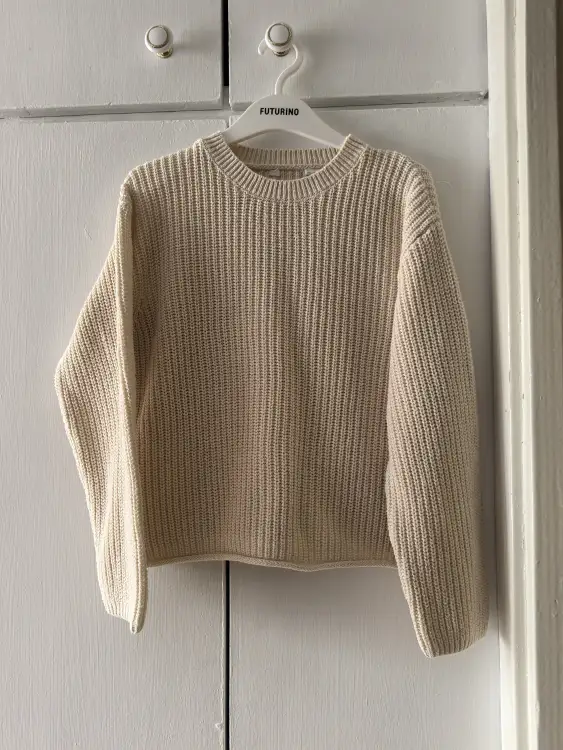 Свитер кофта вязаная