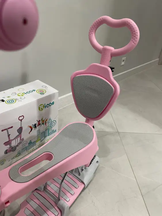 Самокат для малышки