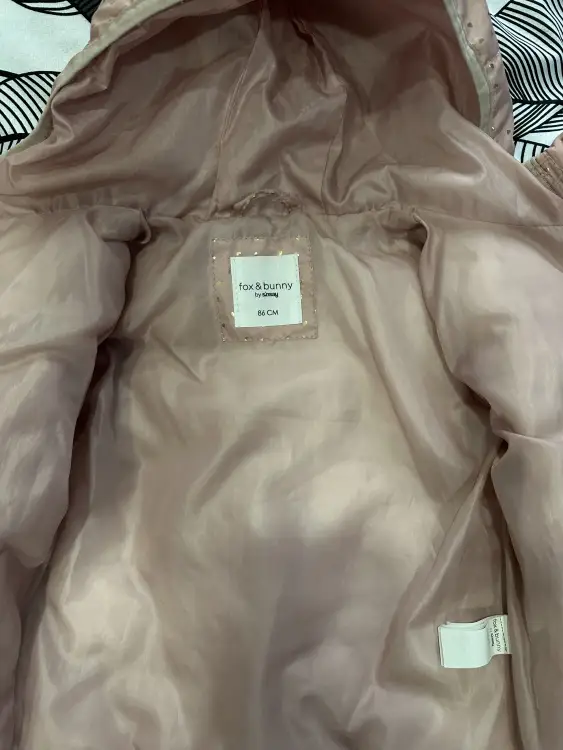 Курточка для девочки 86 р.