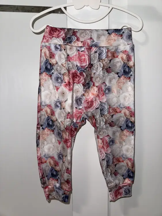 Комплект боди + штанишки + шапочка