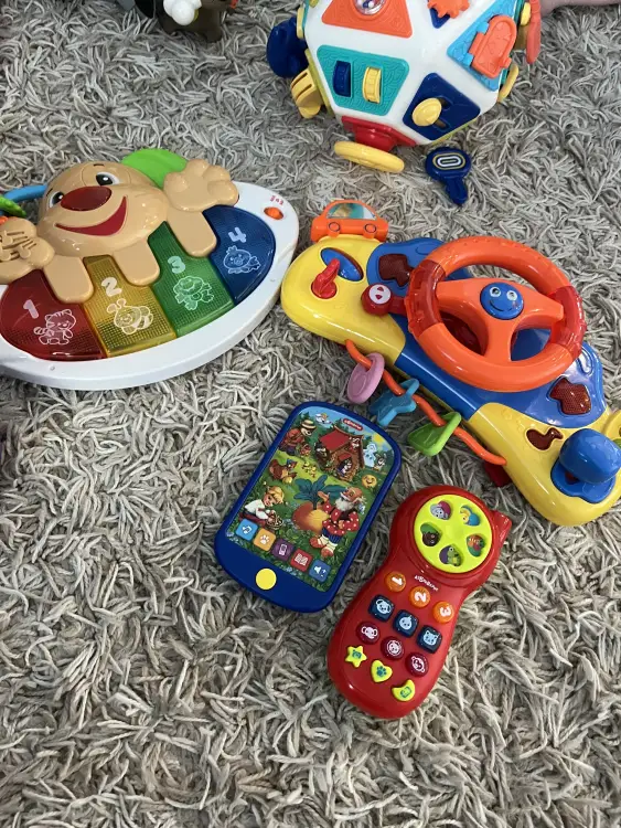 Развивающие игрушки