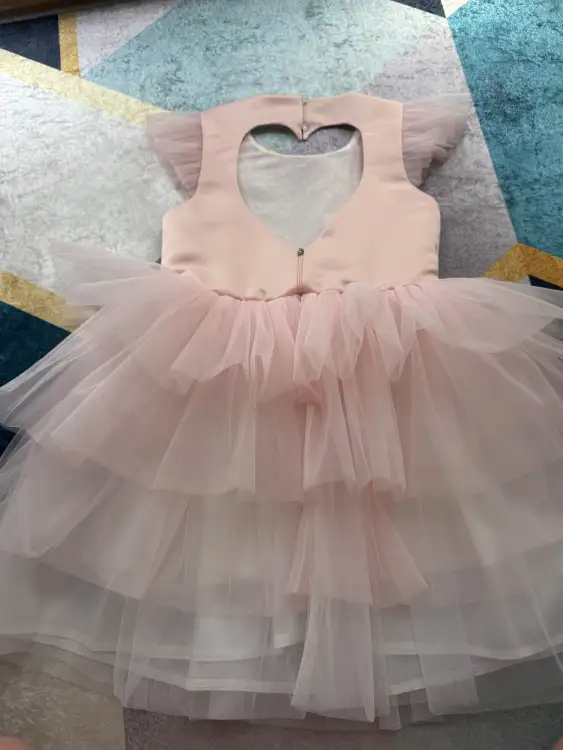 Платье праздничное